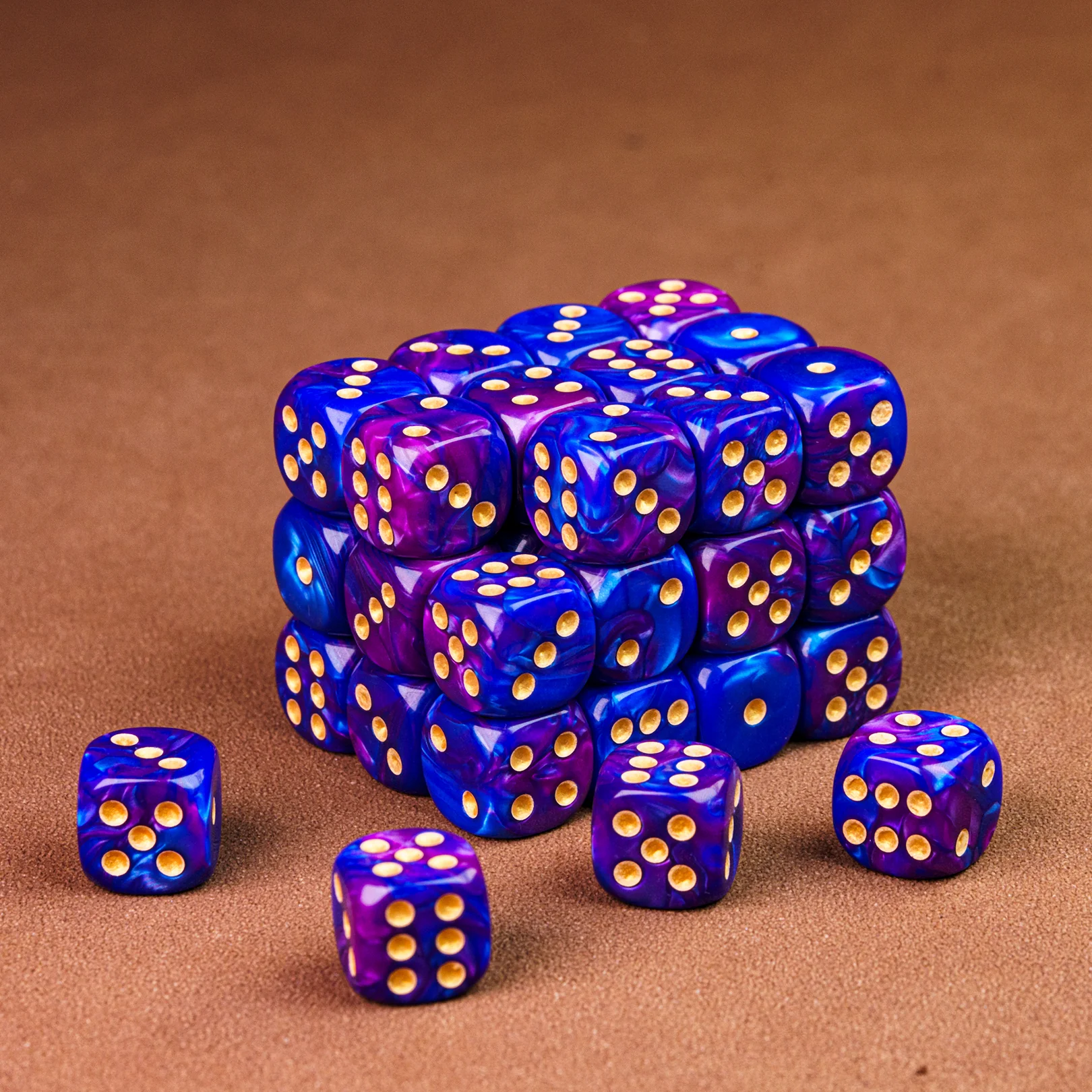 Mini D6 - blue & purple