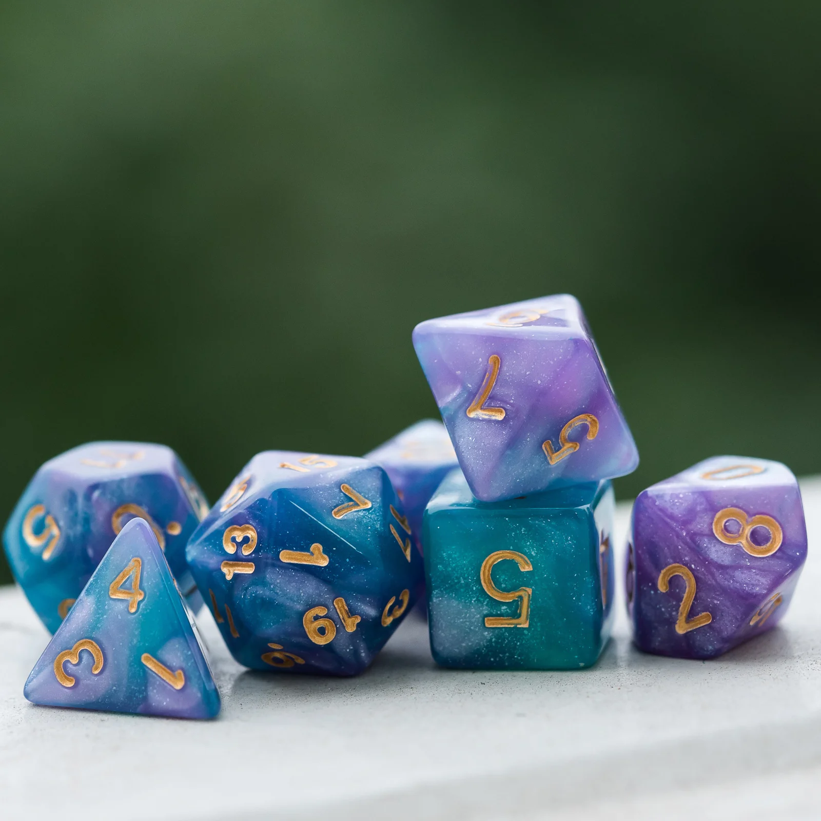 Orion-Serie Lightblue Purple Mix