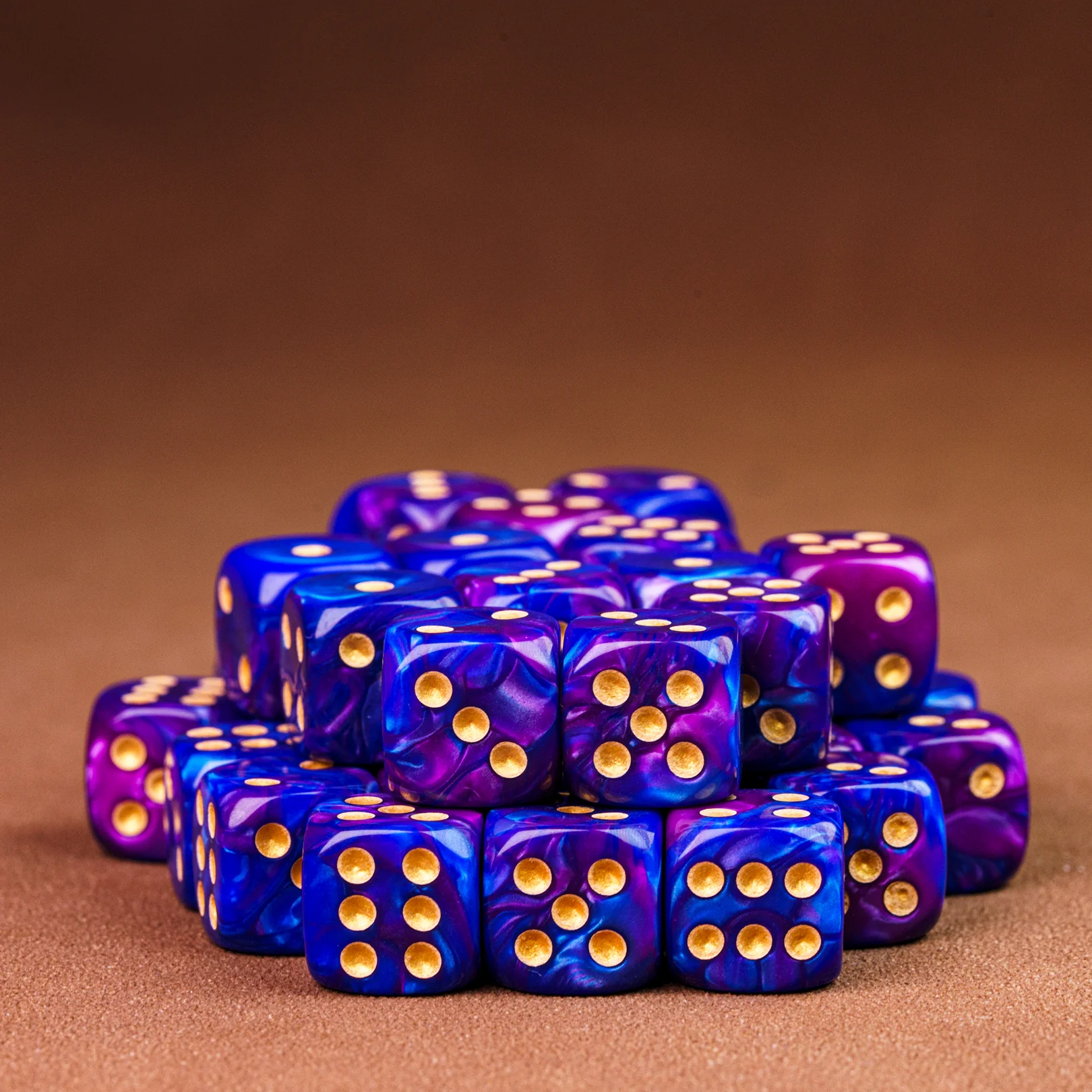 Mini D6 - blue & purple